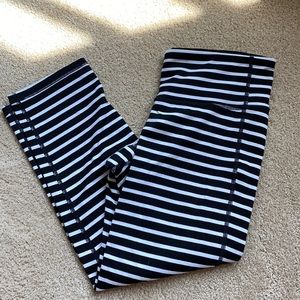 Striped Capri Leggings
